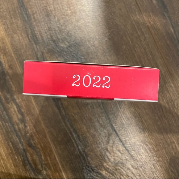 Hallmark Keepsake Ornament 2022 - No Greater Love Cross - Picture 3 of 4